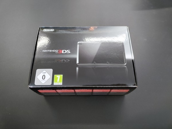 Nintendo 3DS Cosmo Black OVP
