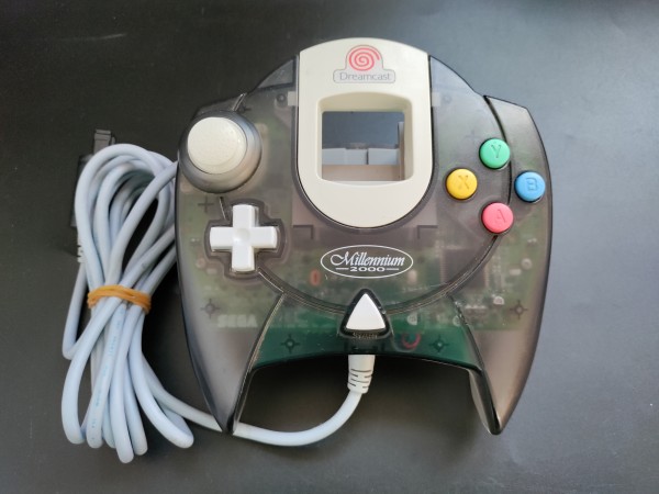 Dreamcast Controller - Millenium 2000 Edition